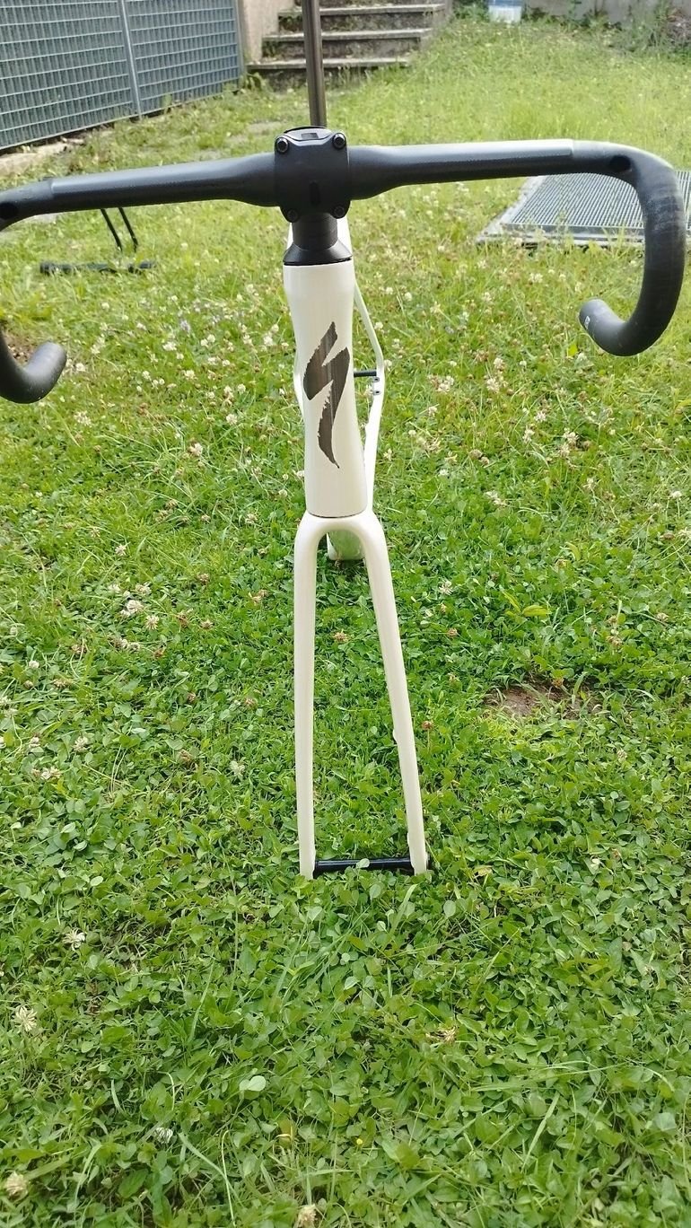 Specialized Tarmac SL7 Expert 2023 Frameset 2023 Road & Gravel usato, Bianco — immagine 8 di 9