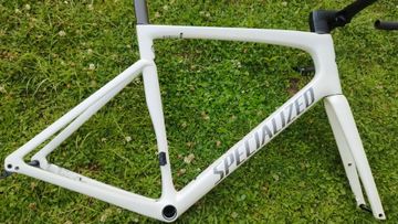 Specialized Tarmac SL7 Expert 2023 Frameset 2023 Road & Gravel usato, Bianco — immagine 2 di 9