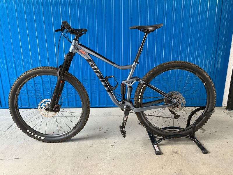 Used Giant Stance 29 2 2022 2022 MTB