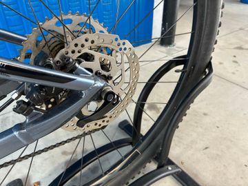 Używany Giant Stance 29 2 2022 2022 Mountainbike — zdjęcie 7 z 9