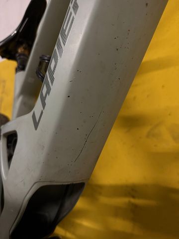 Used Lapierre Spicy Shimano SLX High pivot 2025 Mountainbike, Blue — image 12 of 12