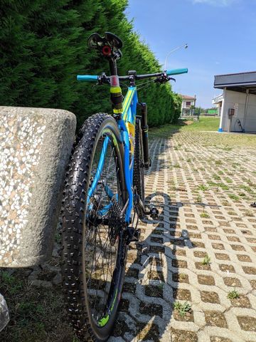 Tweedehands Treck Superfly 9.8 2017 Mountainbike — afbeelding 3 van 8