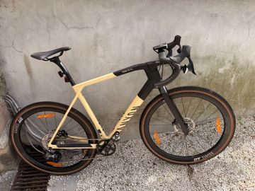 Brugt Canyon Grail CF SL 7 eTap 2022 2022 Road & Gravel — billede 2 af 6