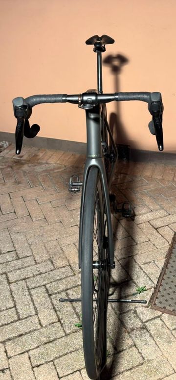 Použité Scott Addict RC 30 2022 2022 Road & Gravel — obrázek 3 z 6