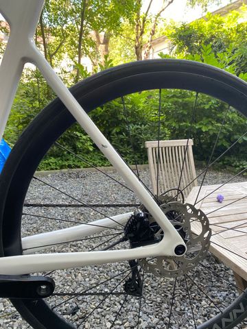 Used Bianchi Sprint 105 2025 2025 Road & Gravel, Light Gray — image 5 of 8