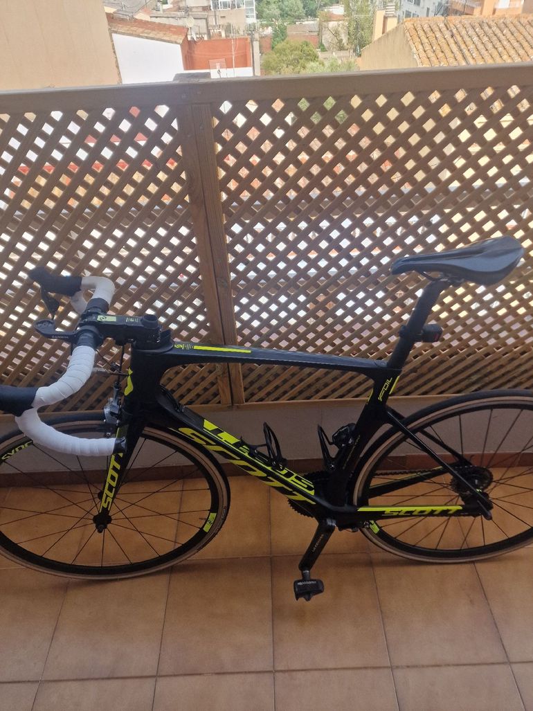 Used Scott Foil 10 2017 2017 Road & Gravel, Black — image 2 of 4