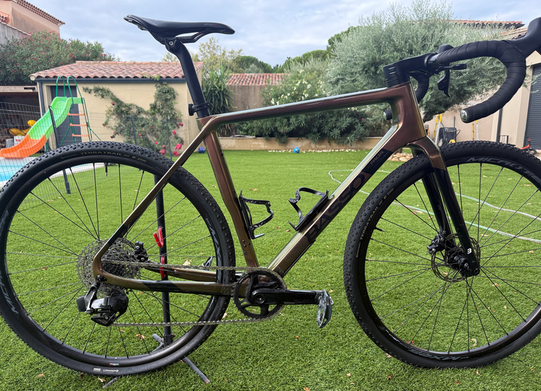 Basso PALTA 2 SRAM RIVAL 2024 Road & Gravel d'occasion — image 1 sur 4