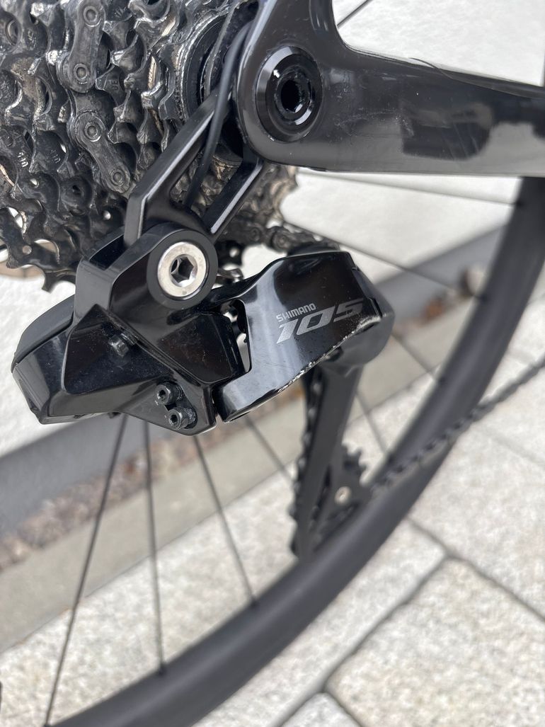 Scott Addict Shimano 105 2024 Road & Gravel usato, Verde — immagine 4 di 6
