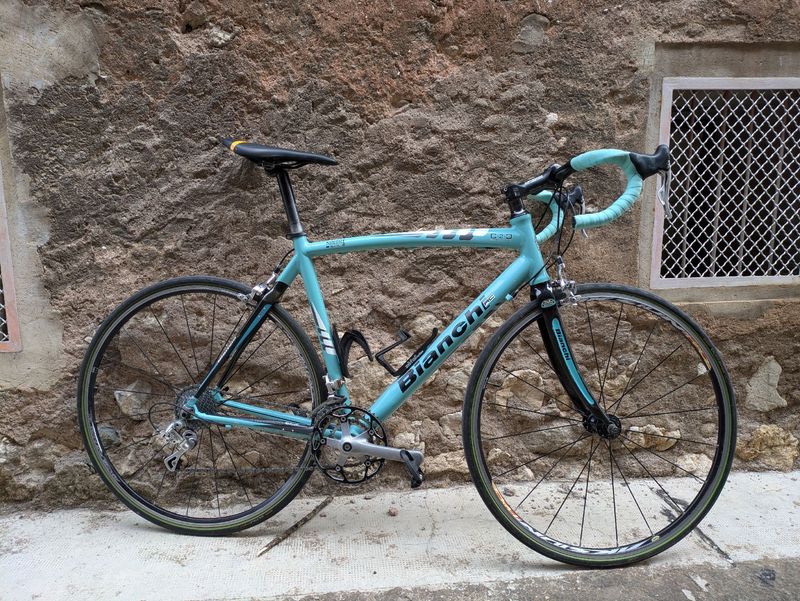 Bianchi Via Nirone 7 Alu-carbon Campagnolo Veloce 2008 Road & Gravel d'occasion