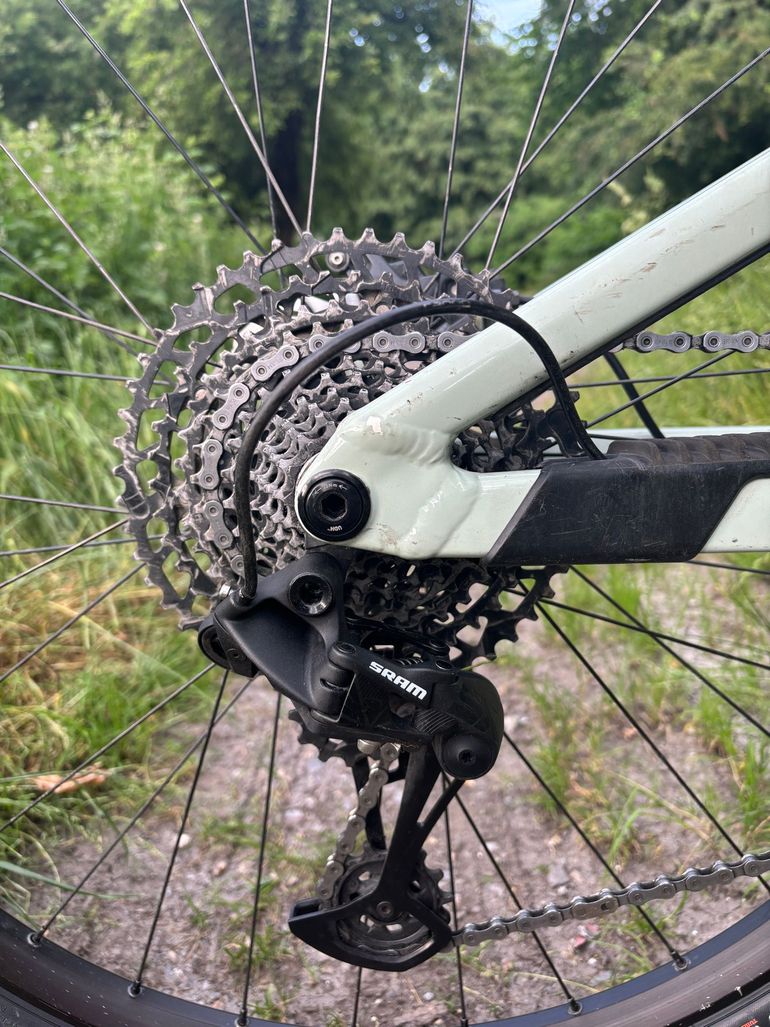 Gebrauchtes Focus JAM 6.8 2022 2022 Mountainbike, Grün, 29 — Bild 7 von 8