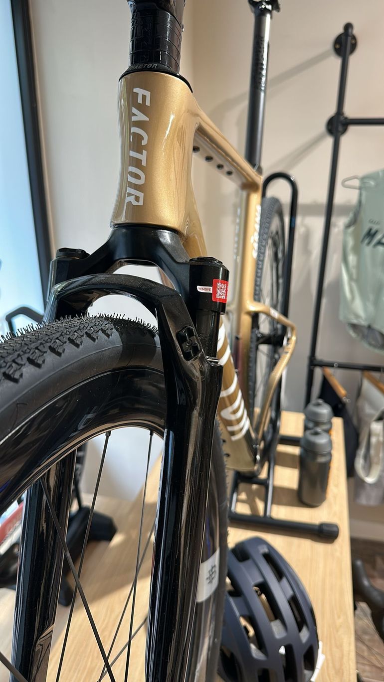 Used Factor SARANA - Frameset Premium 2026 Frameset 2026 Road & Gravel, Orange — image 3 of 4