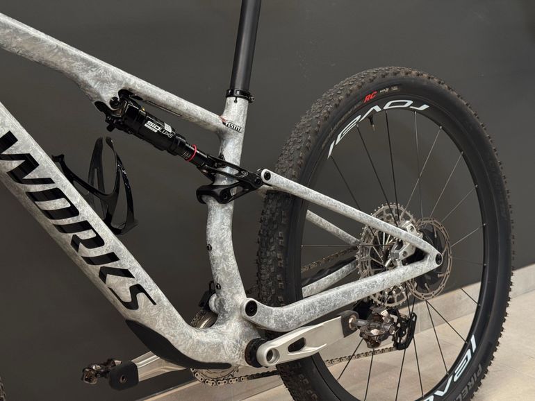 Specialized S-Works Epic 8 2026 Mountainbike usato, Grigio chiaro — immagine 11 di 11