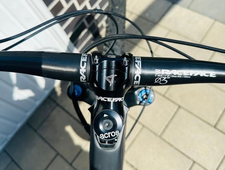 Tweedehands Canyon CF 9 XTR 29 2021 Mountainbike — afbeelding 8 van 10