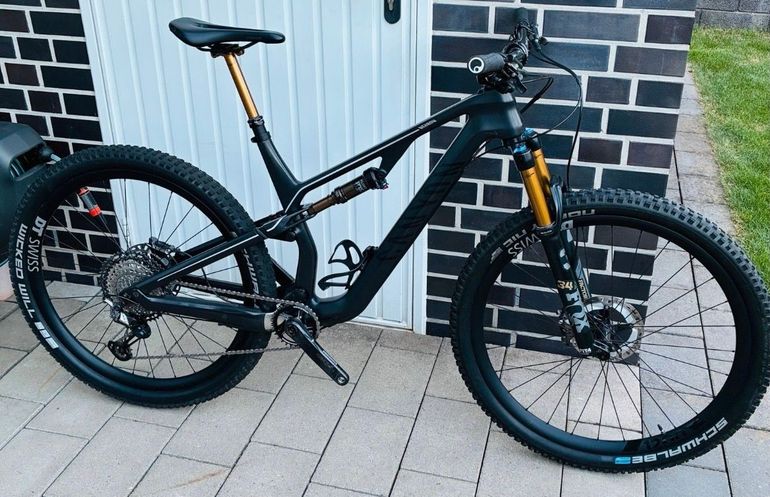 Tweedehands Canyon CF 9 XTR 29 2021 Mountainbike — afbeelding 2 van 10