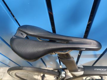 Used Trek Madone 9.0 2018 2018 Road & Gravel, Black — image 20 of 22