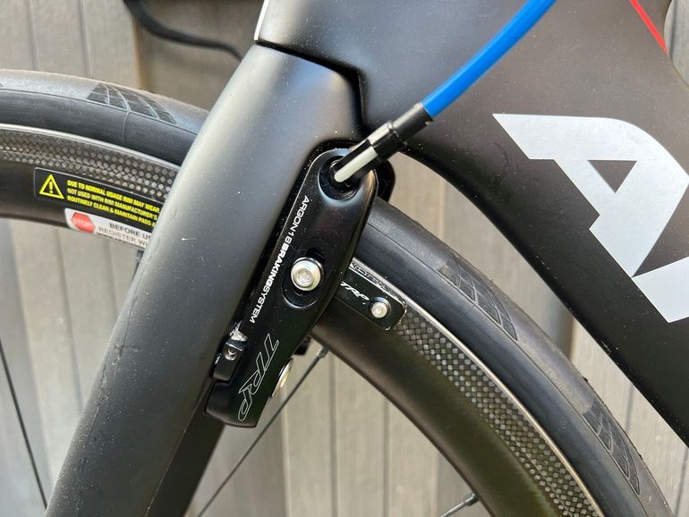 Used Argon 18 Custom E117 Tri 2019 Road & Gravel, Black — image 3 of 12