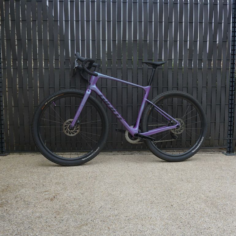 Used Giant Revolt SRAM Rival eTap AXS 2024 Road & Gravel, Purple — image 2 of 8