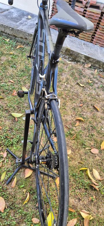 Używany Focus Izalco Pro 2016 Road & Gravel — zdjęcie 5 z 10