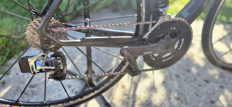 Używany Focus Izalco Pro 2016 Road & Gravel — zdjęcie 3 z 10