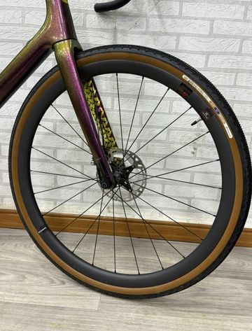 Used Cervélo Áspero-5 Shimano GRX Di2 2023 Road & Gravel, Red — image 7 of 9