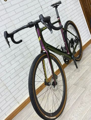 Used Cervélo Áspero-5 Shimano GRX Di2 2023 Road & Gravel, Red — image 9 of 9