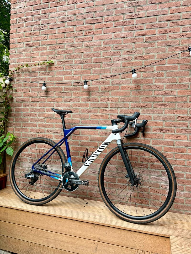 Tweedehands Canyon Inflite SRAM Force AXS 2024 Road & Gravel