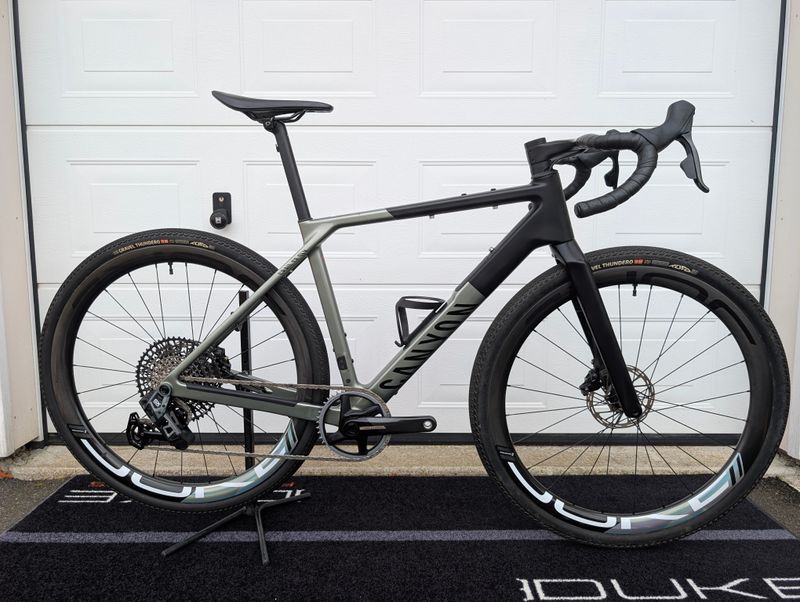 Used Canyon Grail CF SLX 8 AXS 2024 2024 Road & Gravel