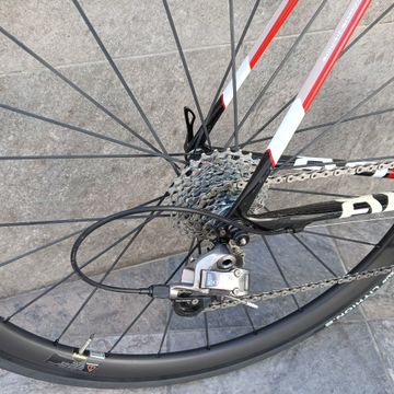 Used Cannondale Supersix SRAM Red 2014 Road & Gravel, Red — image 3 of 6