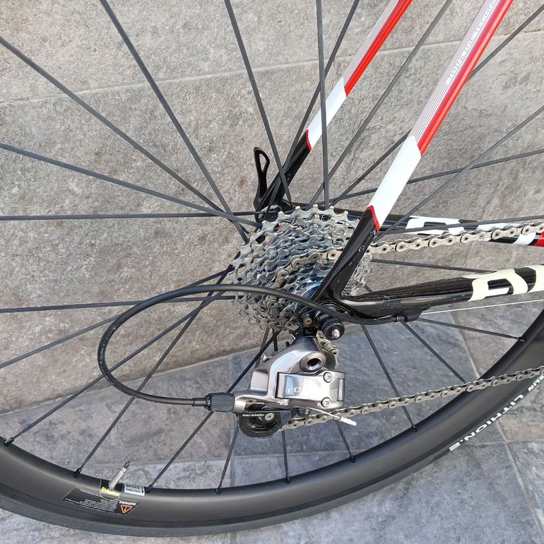 Used Cannondale Supersix SRAM Red 2014 Road & Gravel, Red — image 3 of 6