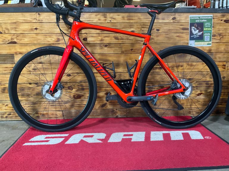 Used Specialized Roubaix Expert 2019 2019 Road & Gravel, Red — image 3 of 8