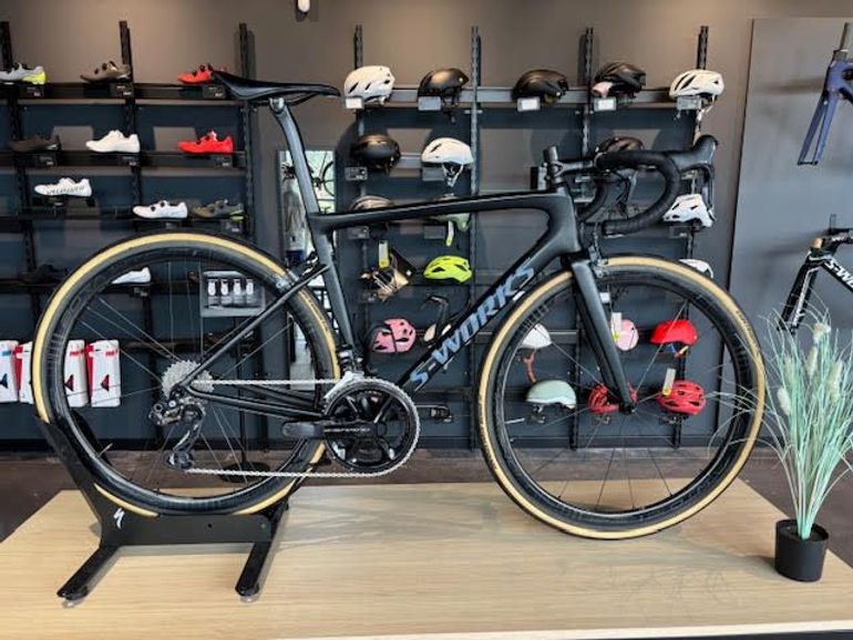 Używany S-WORKS SL 6 2019 Road & Gravel — zdjęcie 4 z 5