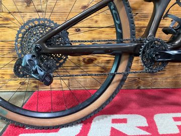 Used Specialized Stumpjumper Expert 2022 2022 Mountainbike, Black — image 3 of 11