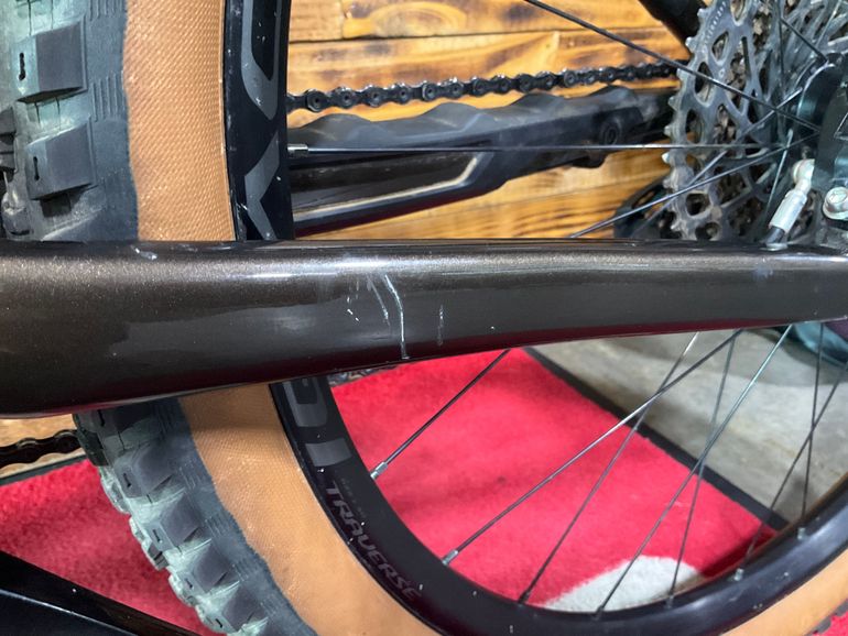 Used Specialized Stumpjumper Expert 2022 2022 Mountainbike, Black — image 9 of 11