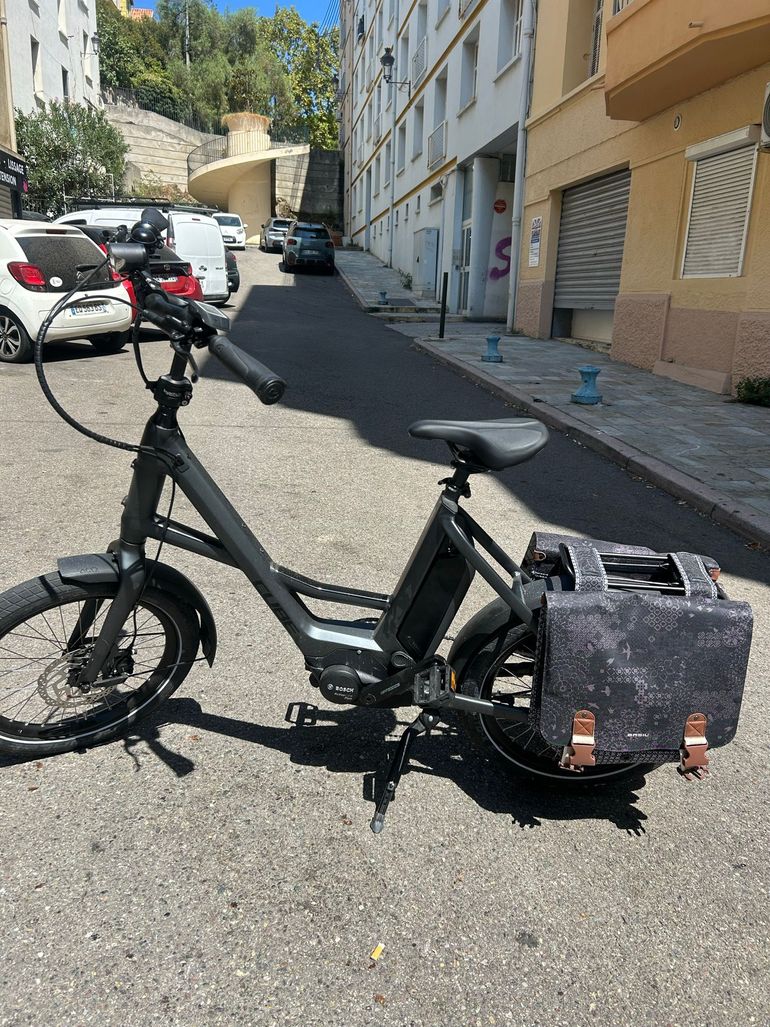 Used CUBE Custom 2020 Urban, Light Gray — image 2 of 6