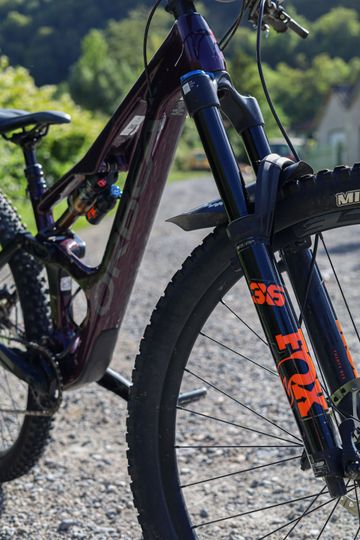 Gebrauchtes Orbea OCCAM M30 LT 2022 2022 Mountainbike, Violett, 29 — Bild 10 von 11