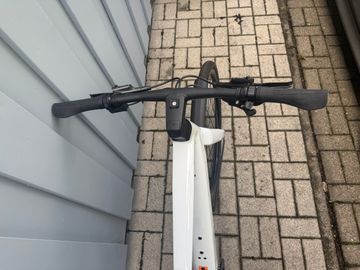 Used Canyon Commuter:ON 7 2023 Urban, White — image 4 of 5