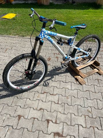 Used Ns bikes Custom Shimano Saint 2016 Mountainbike, White — image 1 of 11