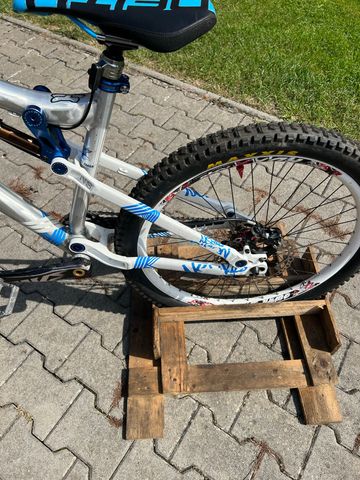 Used Ns bikes Custom Shimano Saint 2016 Mountainbike, White — image 6 of 11