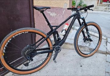 Used Megamo Track 2021 Mountainbike, Black — image 1 of 6