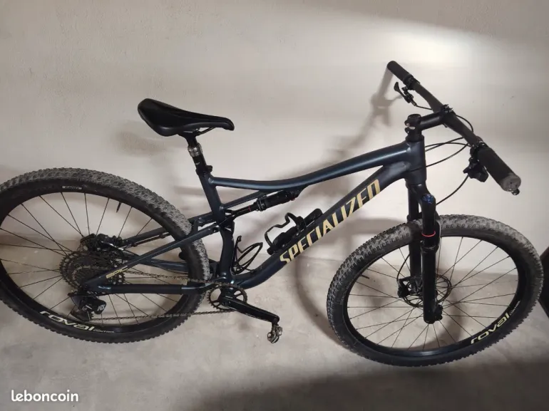 Used Specialized Epic Comp EVO 2020 2020 Mountainbike, Green, 29 — image 7 of 8