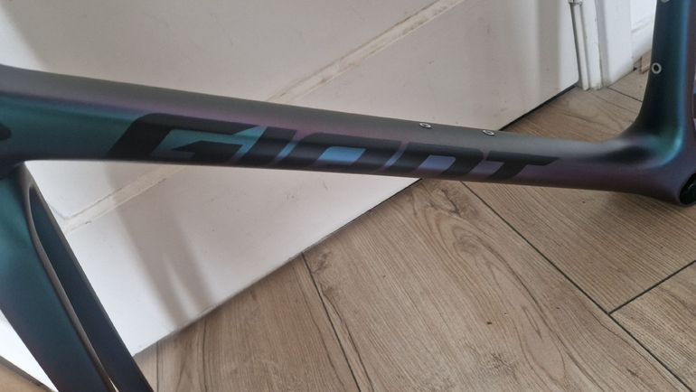 Used Giant Tcr Frameset 2022 2022 Road & Gravel, Purple — image 4 of 7