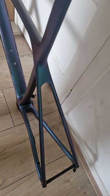 Used Giant Tcr Frameset 2022 2022 Road & Gravel, Purple — image 5 of 7