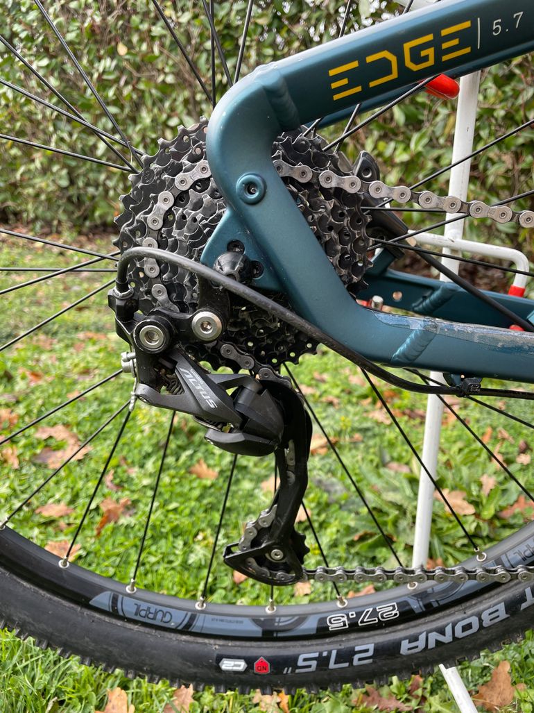 Used Lapierre Edge 5.7 2023 2023 Mountainbike, Blue, 27.5 — image 4 of 9