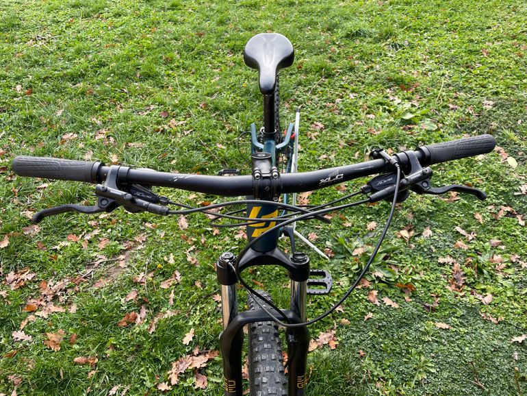 Used Lapierre Edge 5.7 2023 2023 Mountainbike, Blue, 27.5 — image 8 of 9
