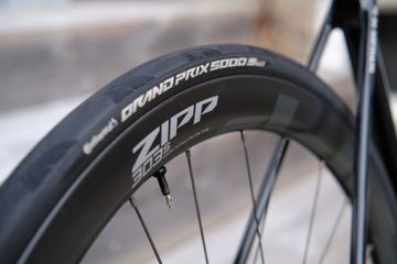 Used Canyon Ultimate CF SL 8 2023 2023 Road & Gravel, Black — image 6 of 9
