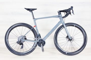 Used BMC Roadmachine SRAM Rival eTap AXS 2022 Road & Gravel, Light Gray — image 1 of 15