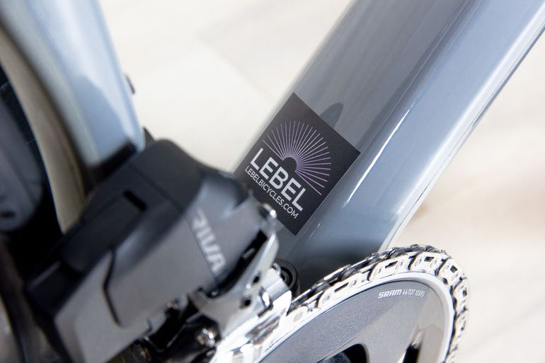 Used BMC Roadmachine SRAM Rival eTap AXS 2022 Road & Gravel, Light Gray — image 5 of 15