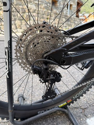 Used Scott Genius 920 2024 2024 Mountainbike, Black, 29 — image 1 of 3
