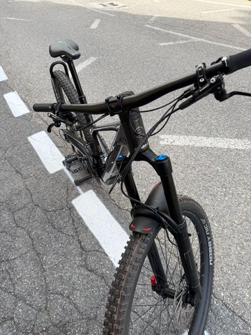 Used Scott Genius 920 2024 2024 Mountainbike, Black, 29 — image 6 of 6