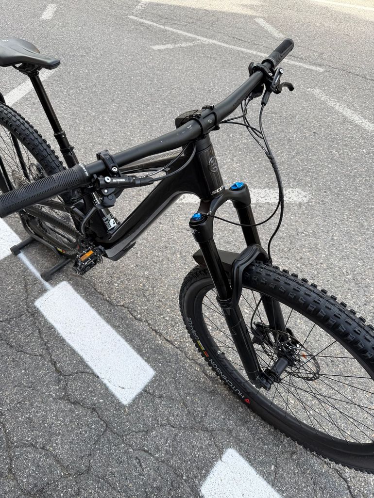 Used Scott Genius 920 2024 2024 Mountainbike, Black, 29 — image 2 of 6